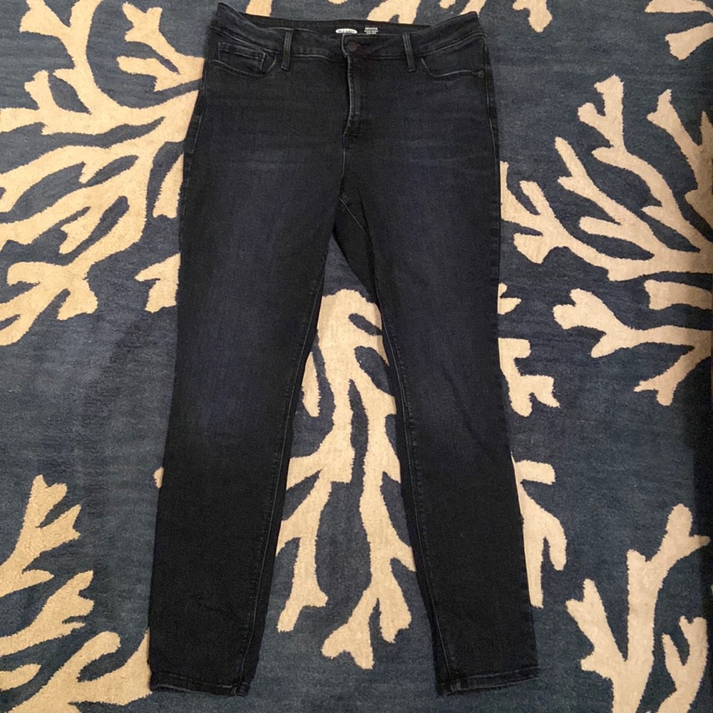 Old Navy Rockstar Slim Pocket Jeans